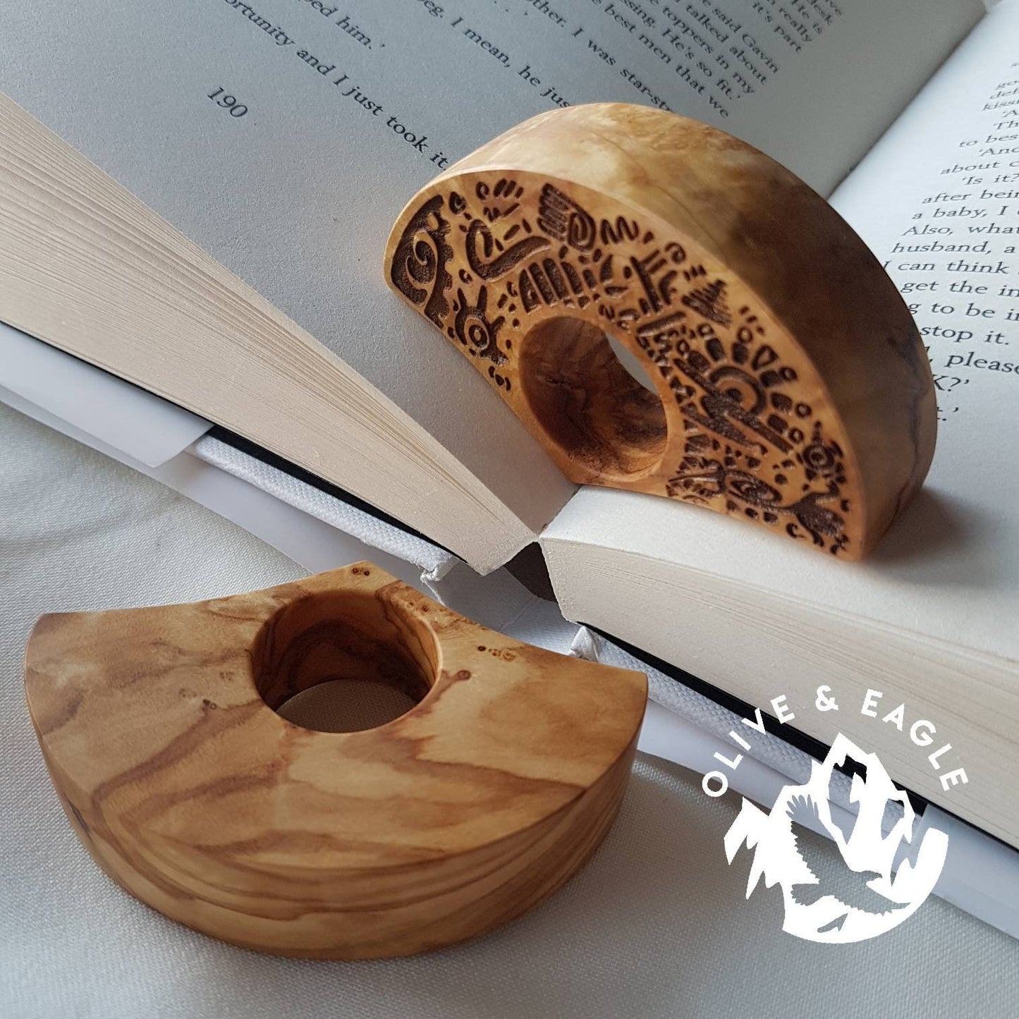 Book page holder Aztec theme