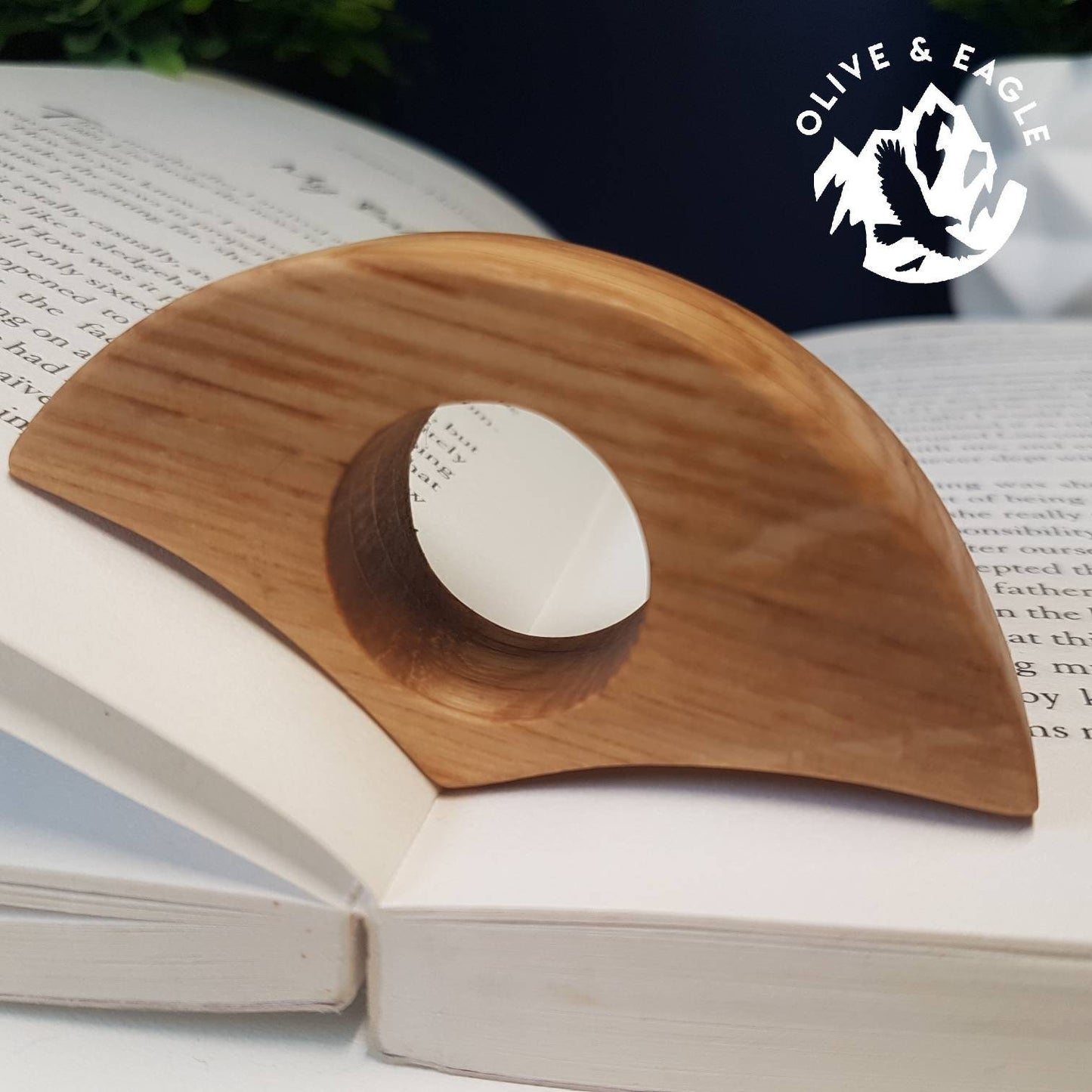 Personalised Oak Book Thumb spreader