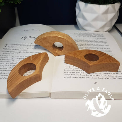 Personalised Oak Book Thumb spreader