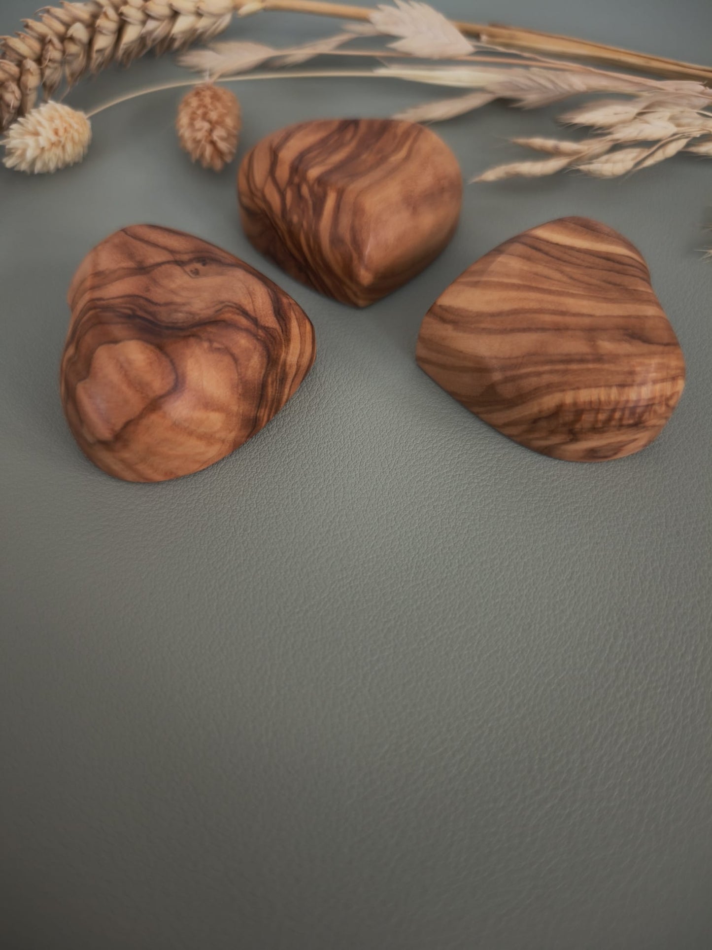 Olive Wood Pocket Hug Heart – Handcrafted Thumb Worry Stone, Comfort Gift, Fidget Heart, Natural Wooden Keepsake