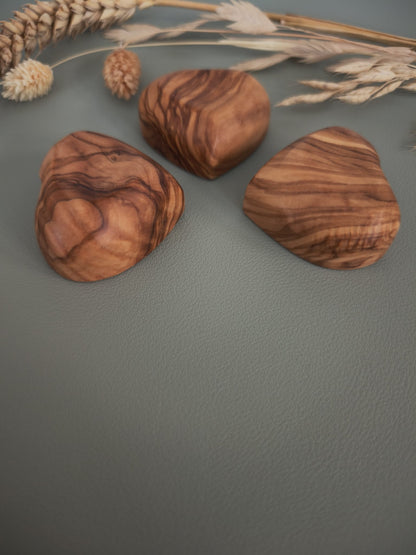 Olive Wood Pocket Hug Heart – Handcrafted Thumb Worry Stone, Comfort Gift, Fidget Heart, Natural Wooden Keepsake