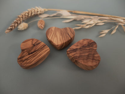 Olive Wood Pocket Hug Heart – Handcrafted Thumb Worry Stone, Comfort Gift, Fidget Heart, Natural Wooden Keepsake