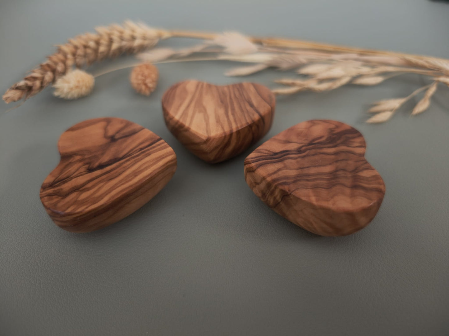 Olive Wood Pocket Hug Heart – Handcrafted Thumb Worry Stone, Comfort Gift, Fidget Heart, Natural Wooden Keepsake